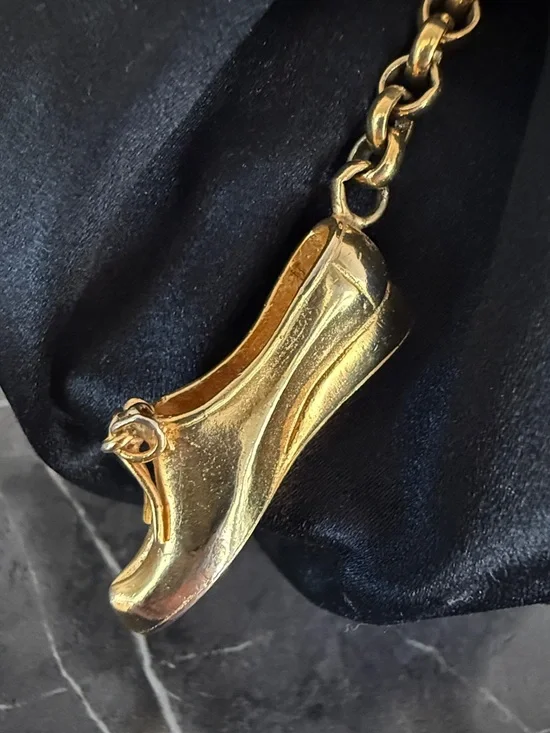 Authentic* Salvatore Ferragamo | Shoe Charm Bucket Bag - Picture 12 of 15